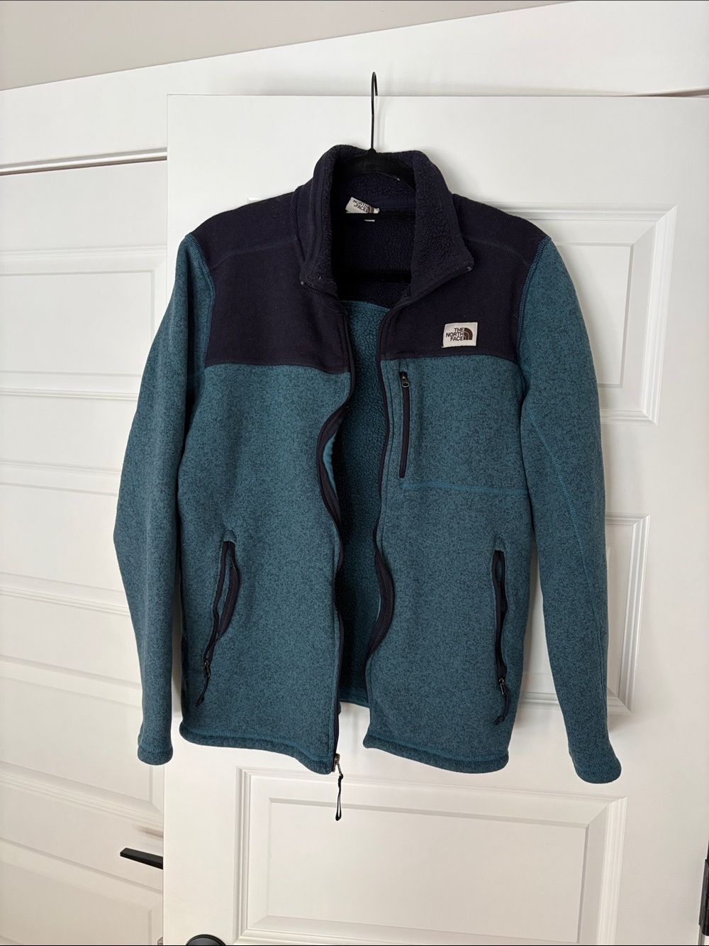 The North Face Teal and Black Performance Fleece Jacket